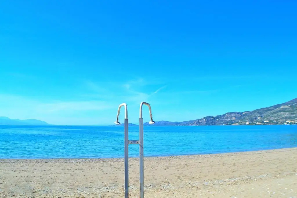 Loutraki Diamond beach house