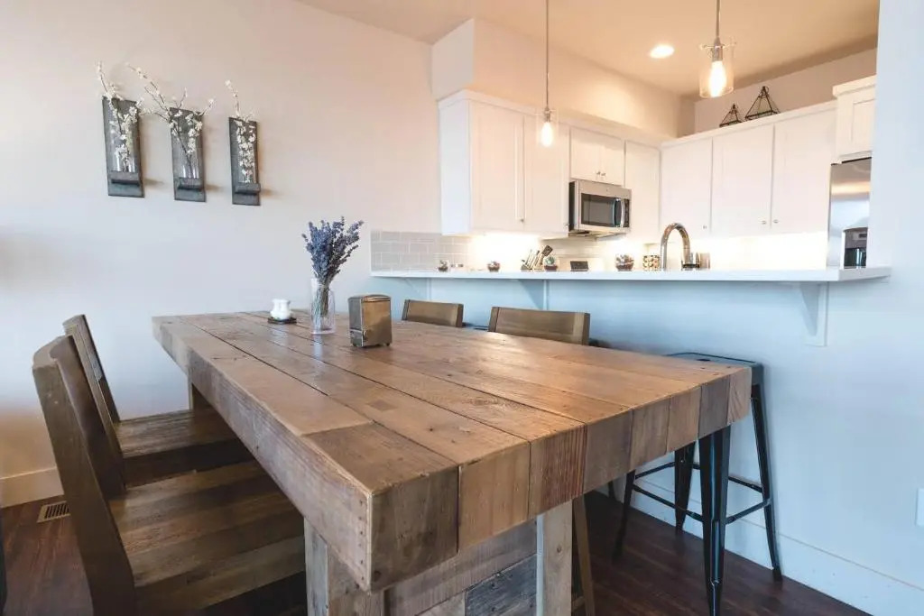 Columbia Gorge Industrial Loft