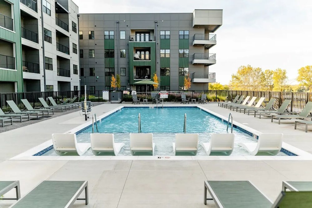 Landing Furnished Apartments Harborside - Memphis