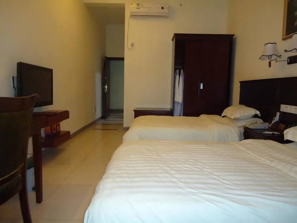 Yinzhan Hot Spring Hotel