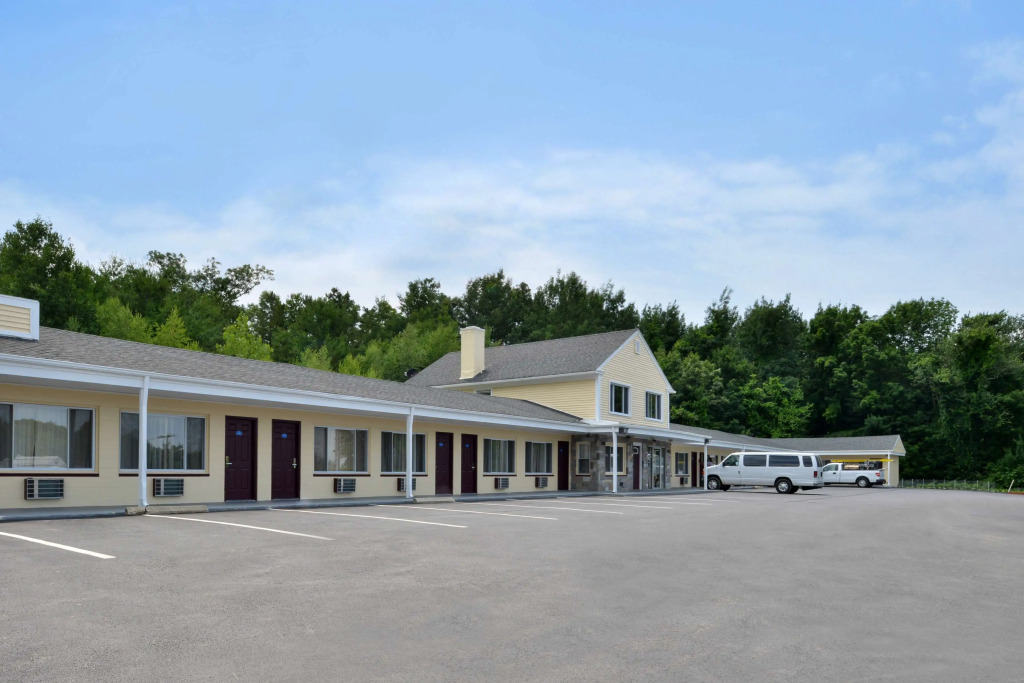 Americas Best Value Inn Providence-North Scituate