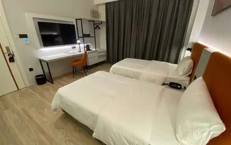 OTEL Hotel Suite