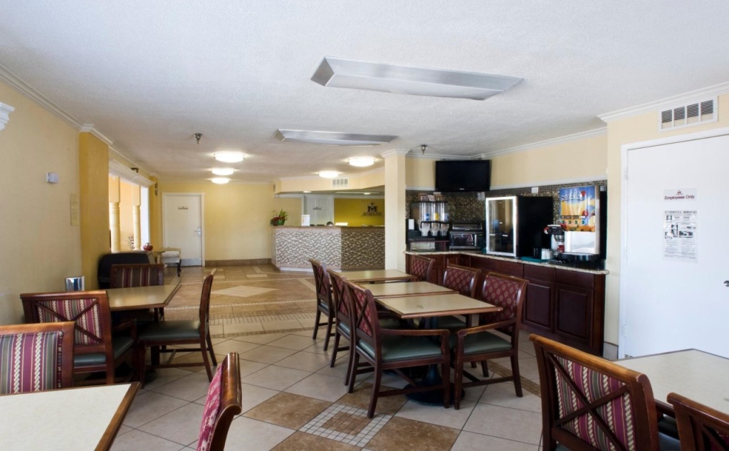 Red Roof Inn College Station