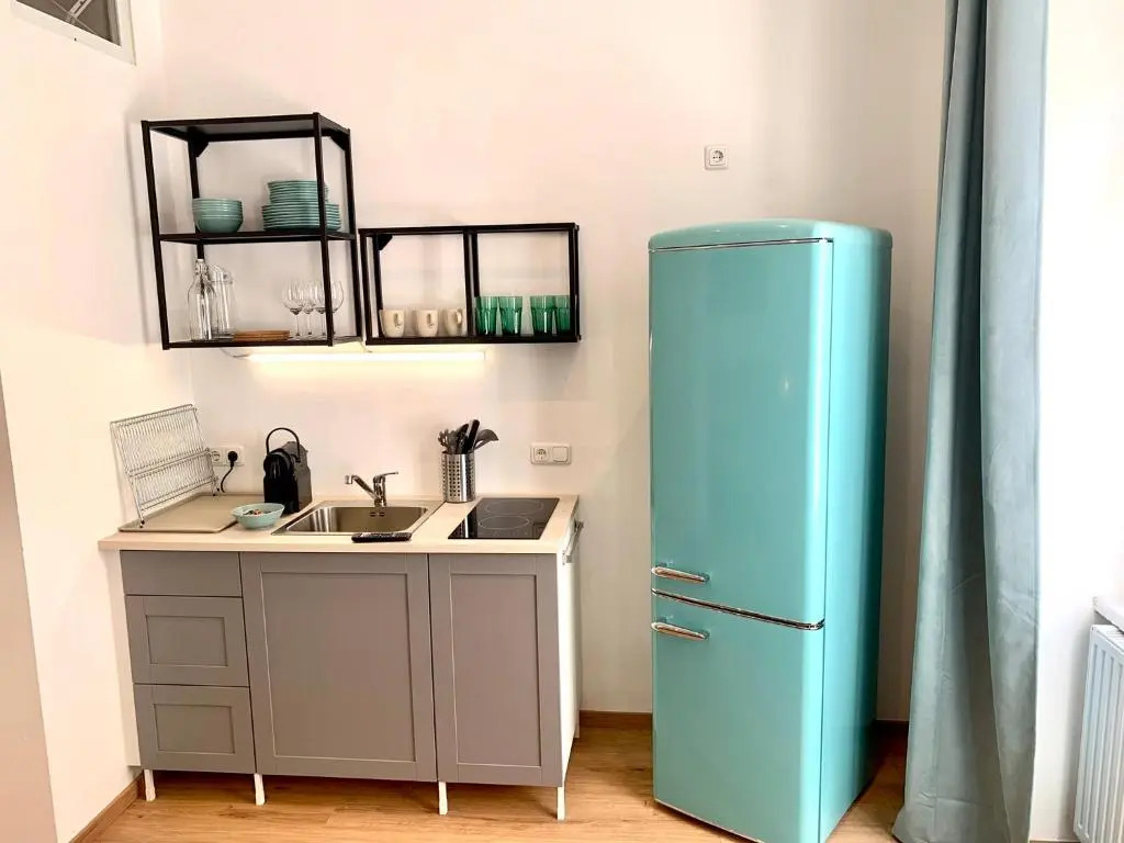 Vintage Chic Studio - by Nahuen Suites