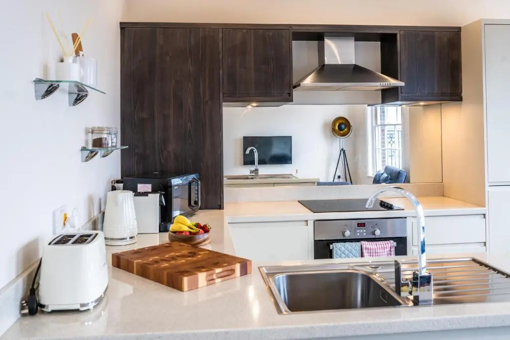 South Quay Penthouse - 2 bed