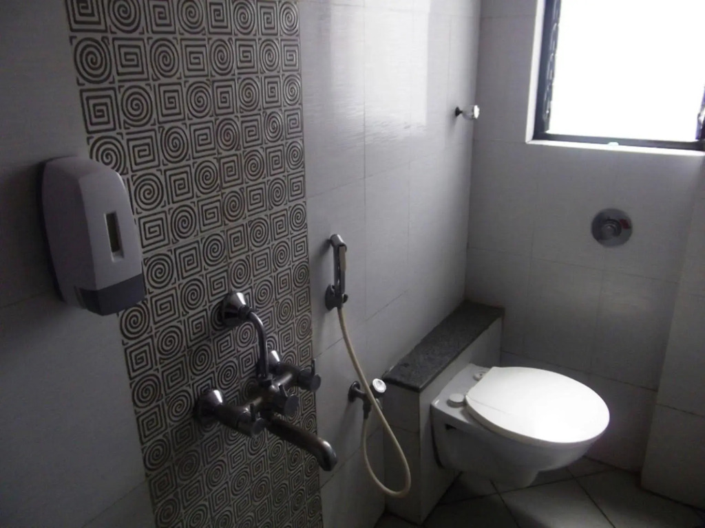 Hotel Lokesh