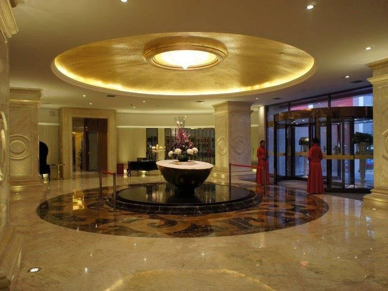 Fontainebleau Hotel