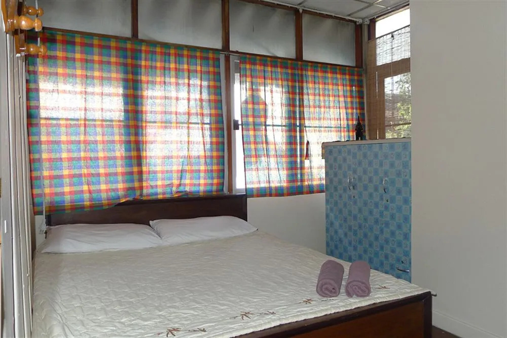 Tara Guesthouse