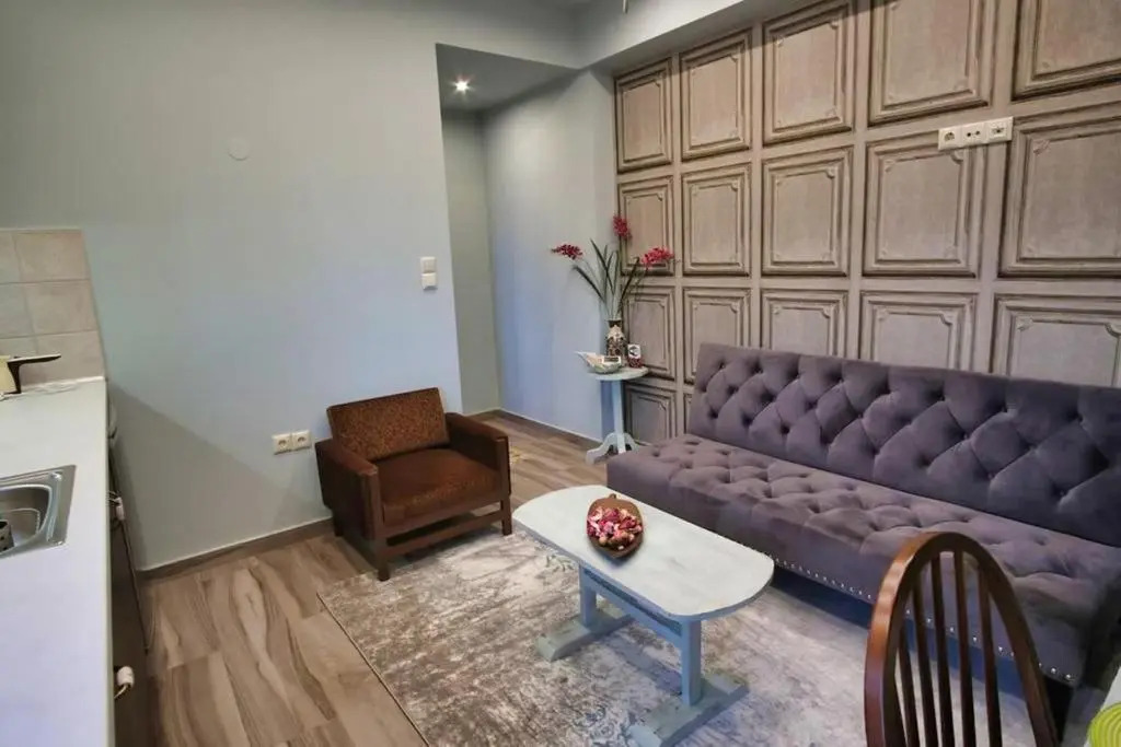 Mama's Cozy Room 2