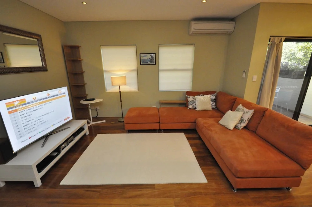 Glebe Fully Furnished 1 Bdr Apart 47 Ros