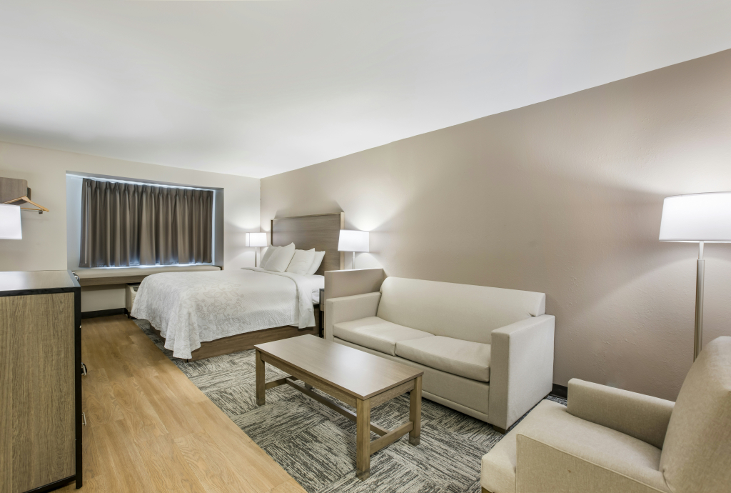 Red Roof Inn PLUS+ & Suites Savannah - I-95