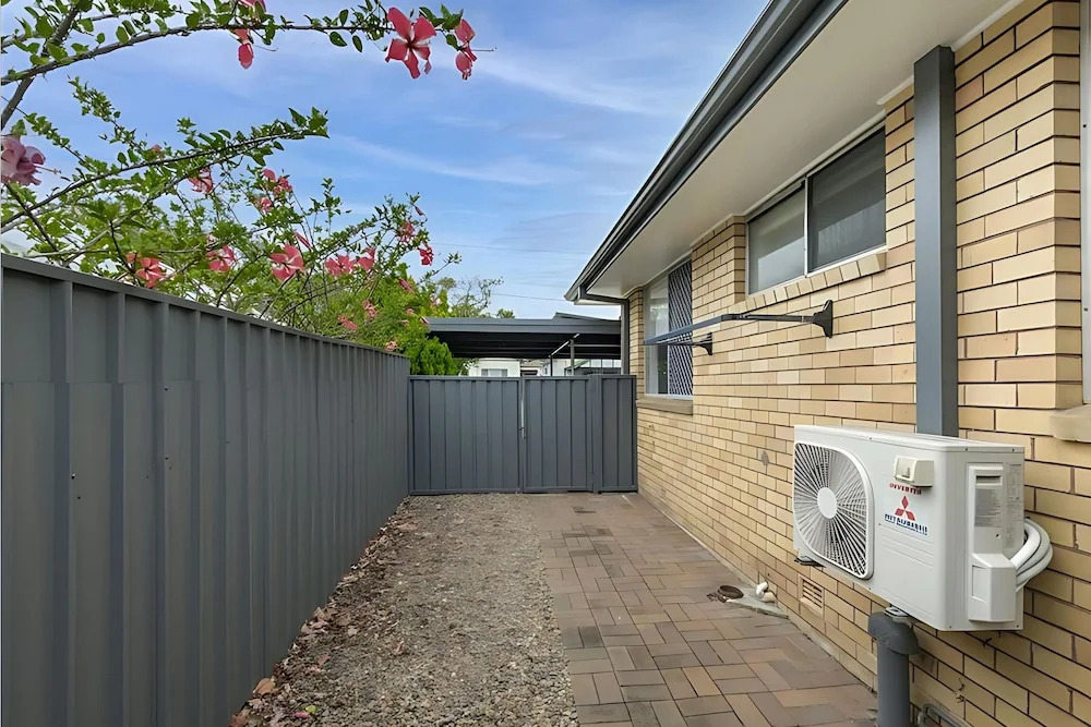 Prickly Pear Stays in Adamstown