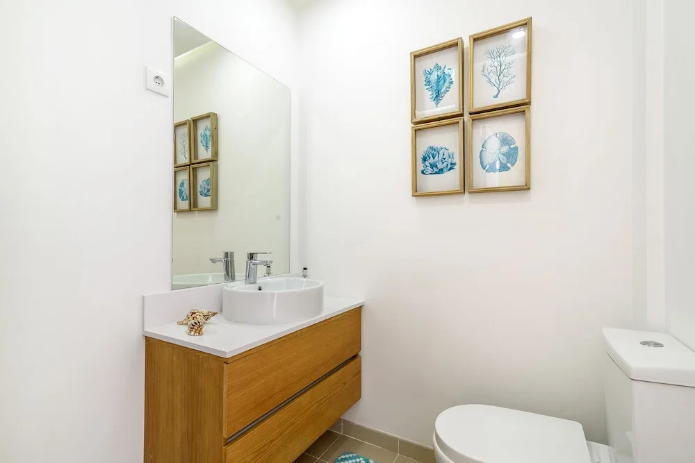 Paço de Arcos Suite & Beach Apartment