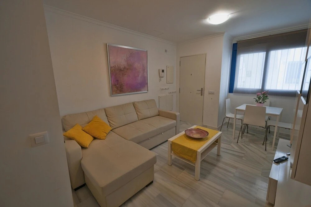 Apartment With 2 Bedrooms in Fuengirola, With Wifi - 500 m From the Beach
