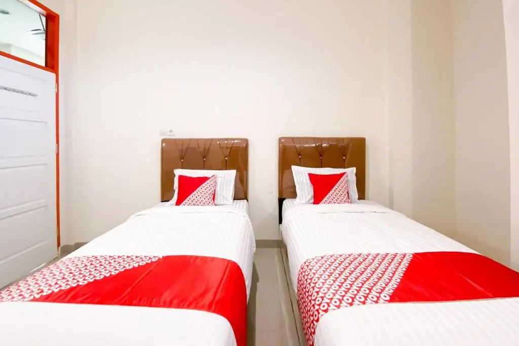 Urbanview Hotel Falah Residence Syariah By RedDoorz