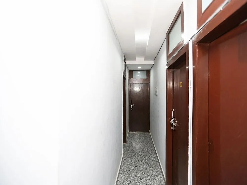 Hotel Anant Plaza