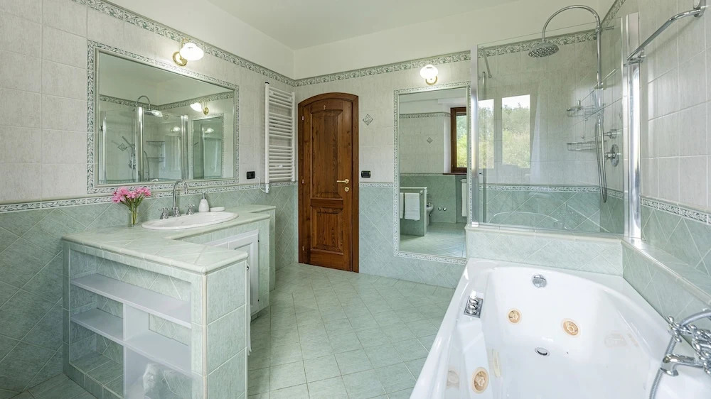 VILLA PIANELLO 10, Emma Villas