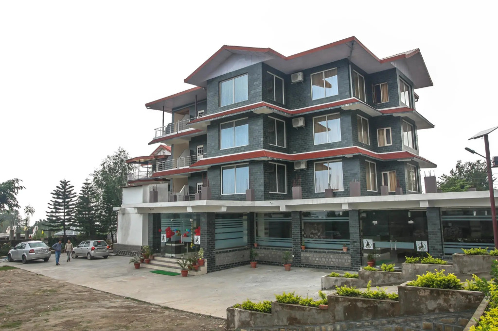Hotel Dharamshala Paradise