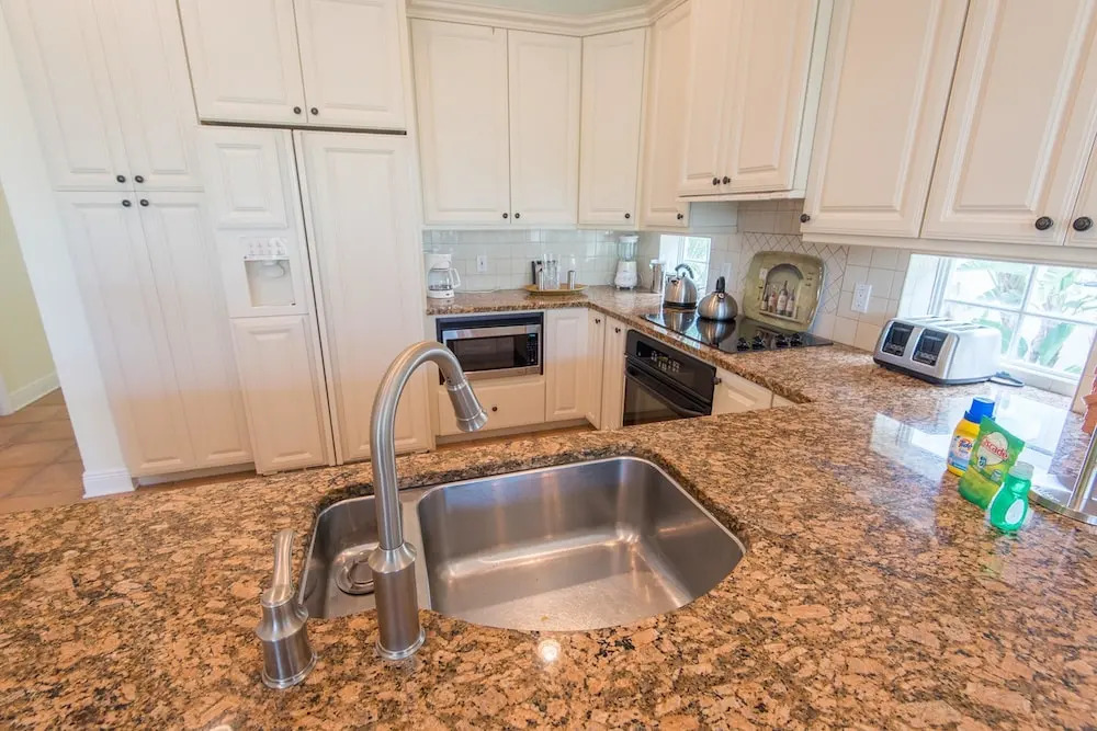 Island Walk Apartment 3
