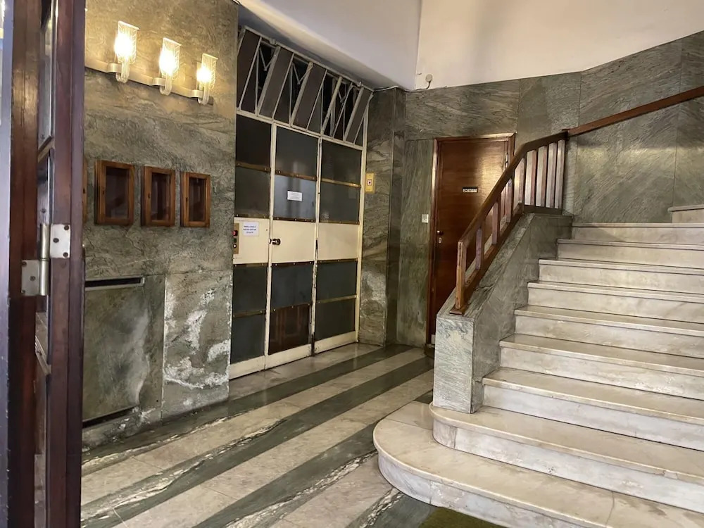 My Summer in Rome Spacious 2BR 2 Bath Home With a Balcony Near Famed Piazza del Popolo