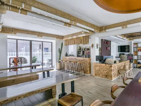 Wumo Manyuan Hostel