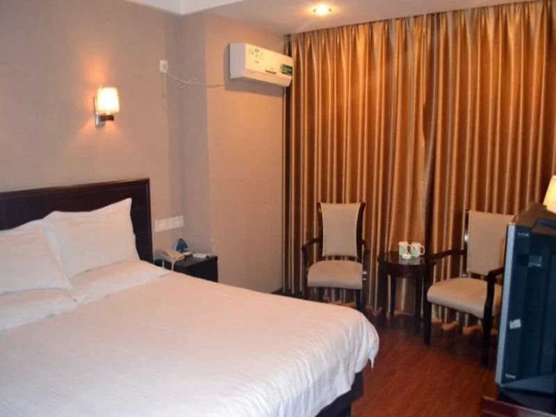 Green Tree Inn Luoyang Imperial City Squ