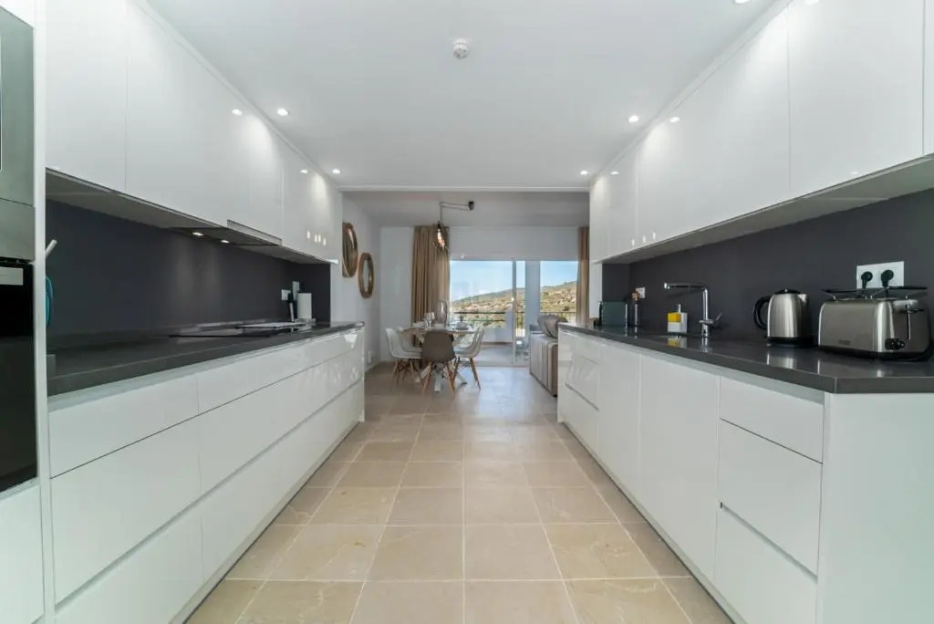 Stunning 3 Bed Townhouse with amazing views near Sotogrande port
