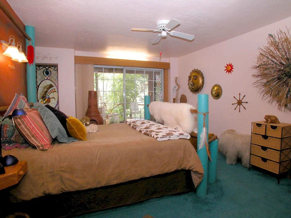 Wikiup Bed & Breakfast
