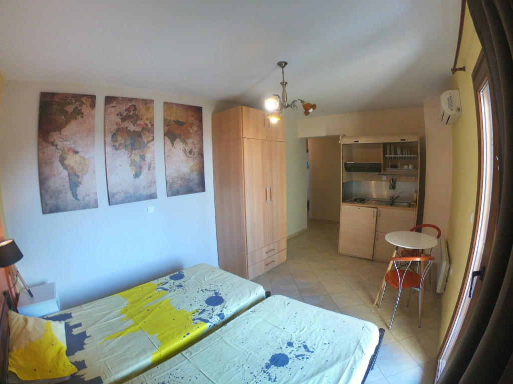 Studios Arabas