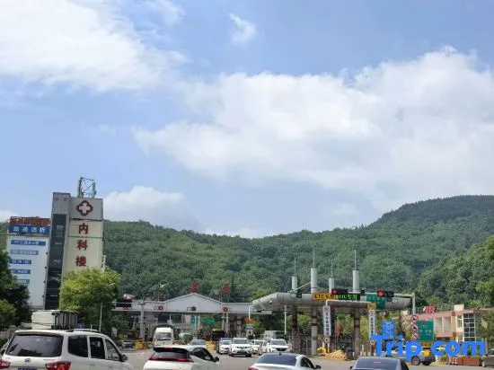 Fuyuan Qile Hotel