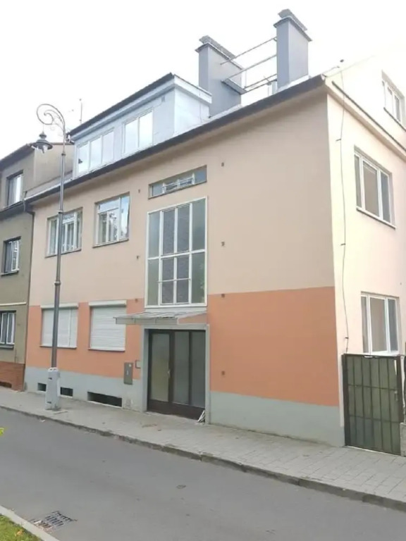 Old Town Apartment Pellicova II