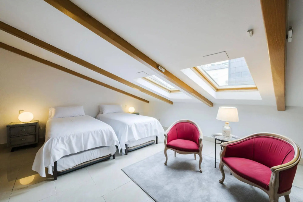 WooTravelling Plaza de Oriente HOMTELS