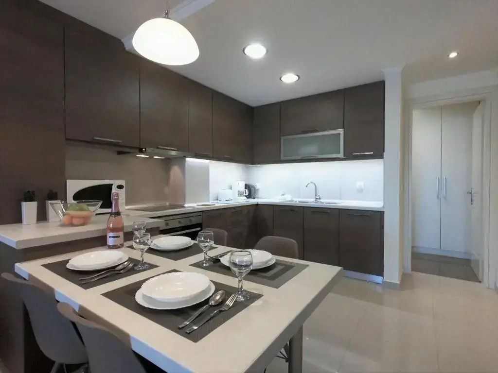 Sunshine Home 1 with Sea View