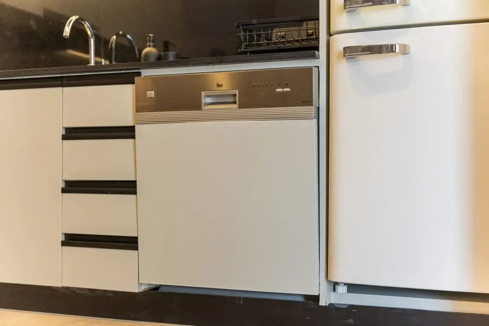 Grand Stay in This 1 Bedroom Flat That Sleeps 4