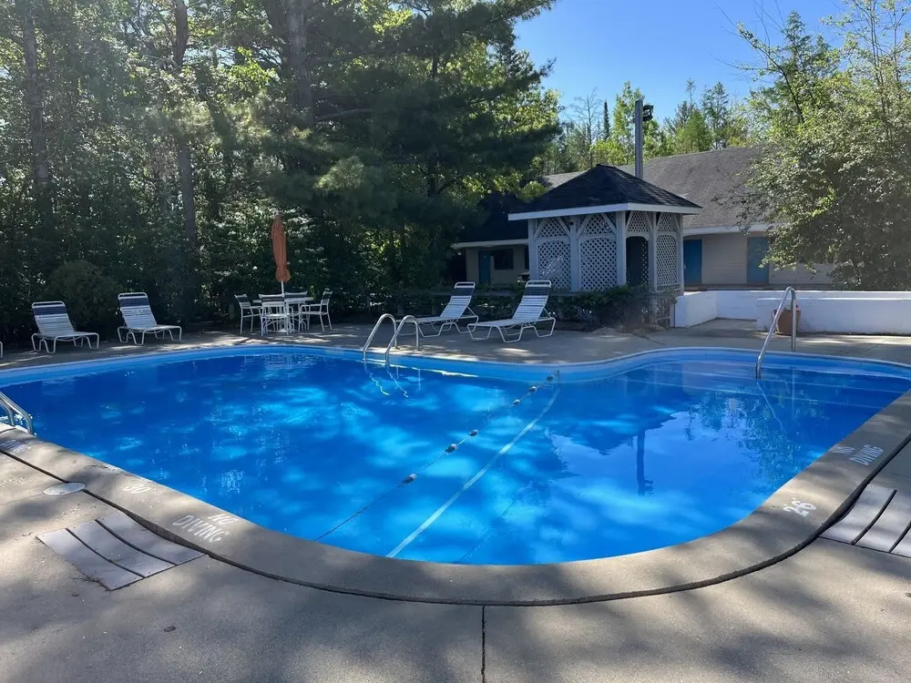 Traverse Bay Inn