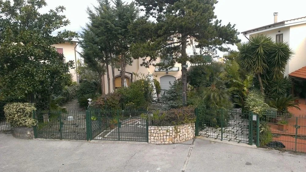 DOMINO HOUSE Montariello