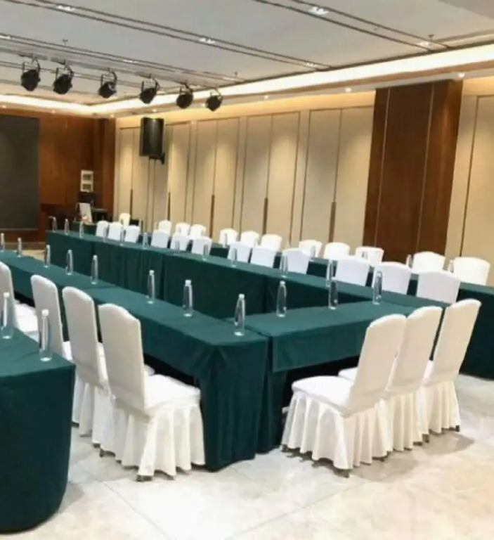 Tang Xiao-Zhu · Tangshan Feast Cultural and Tourism Hotel