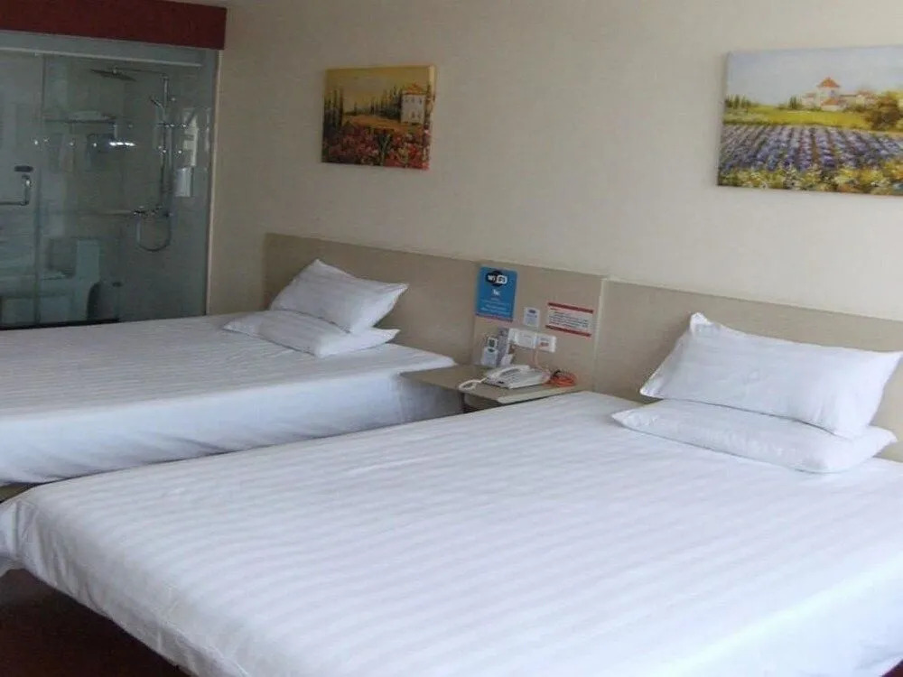 Hanting Hotel Nantong Sports and Exhibition Center