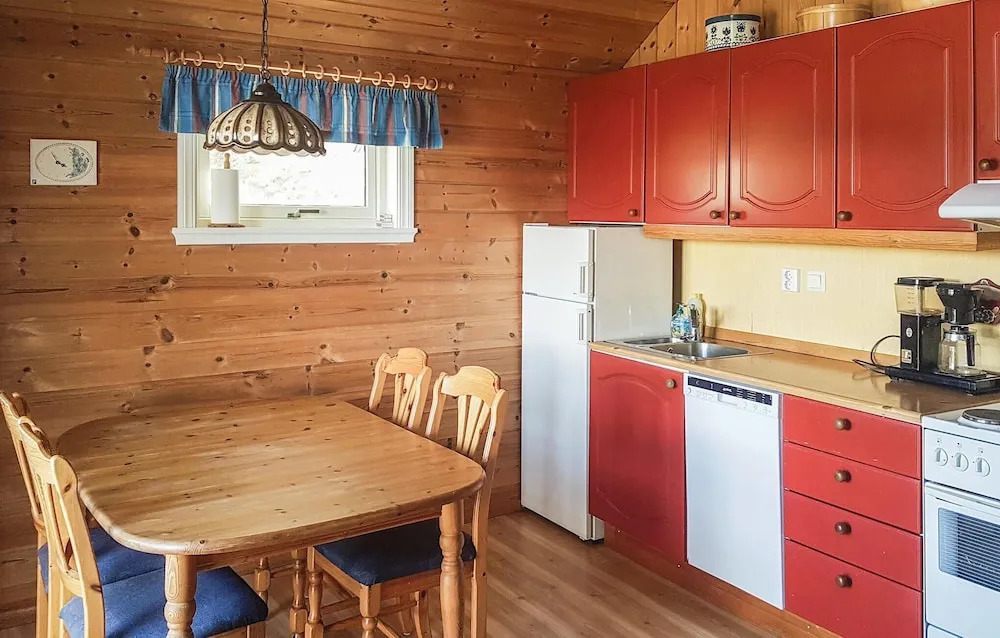 Nice Home In Øystese With Sauna