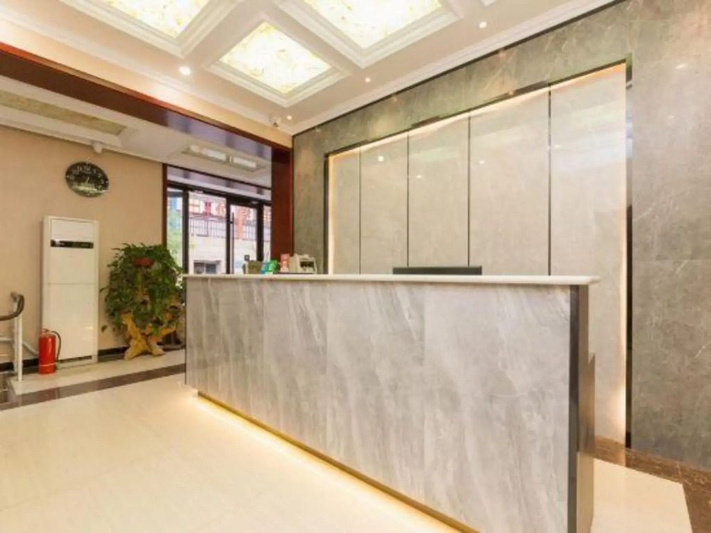 Jiuqi Hotel