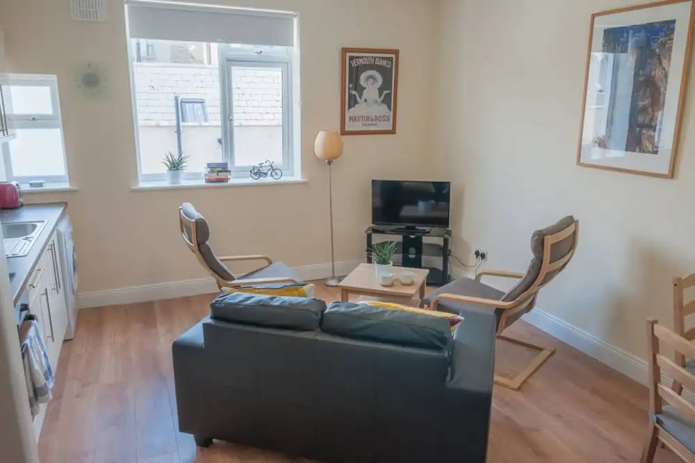 Central Dublin 2 Bedroom Flat