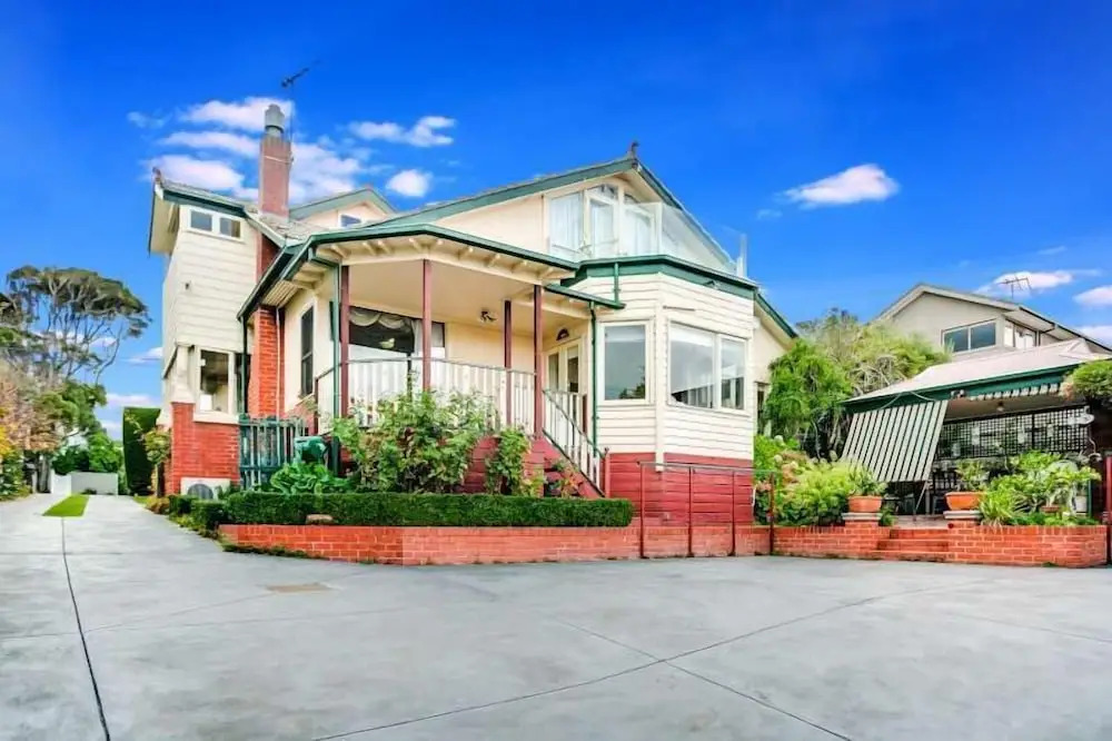 Mornington Bed & Breakfast