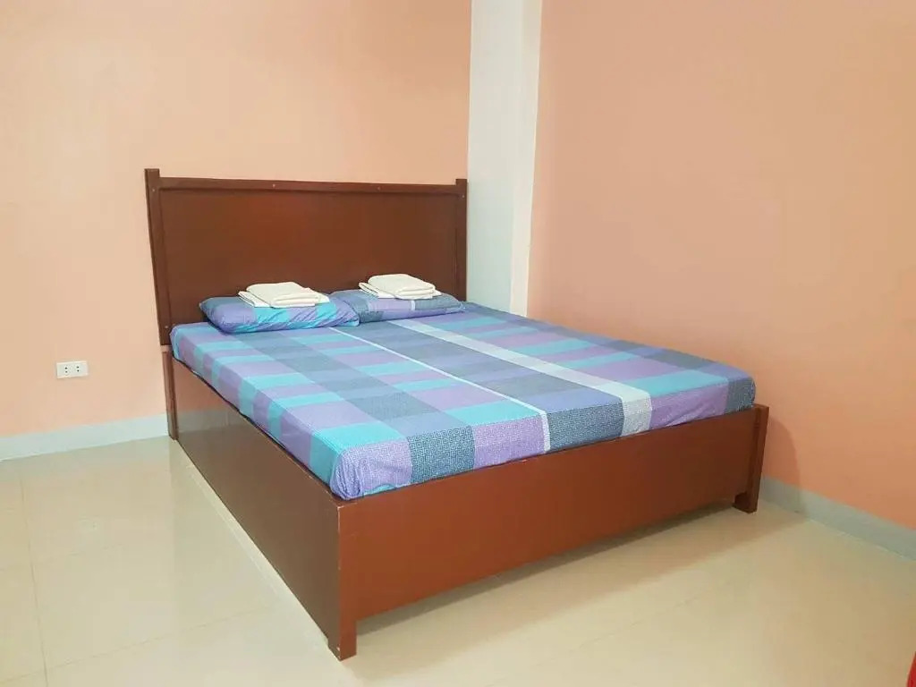 Mayon Lodging House