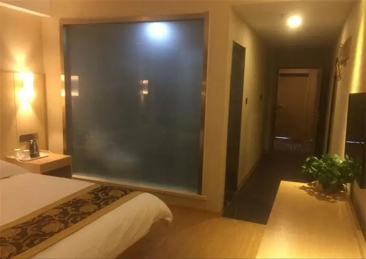 Thank Inn Plus Hotel Qingdao development Zone  Shangdong University of Science and Technology