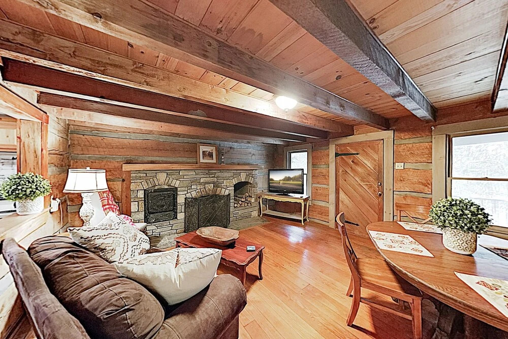 New Listing! Authentic Escape Near Asheville 3 Bedroom Home