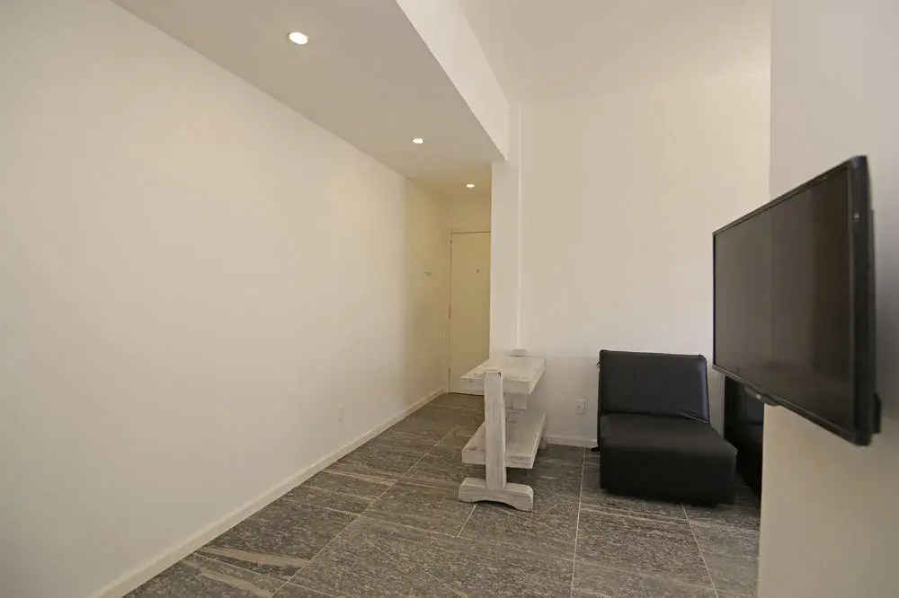 LinkHouse Beautiful High Floor 1-BDR c2-0036