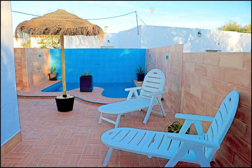 Chalet 2 dormitorios con piscina privada