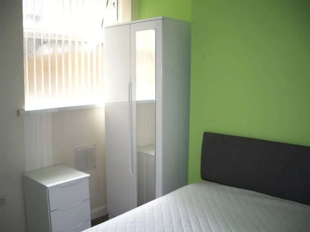 Birmingham Guest House 14