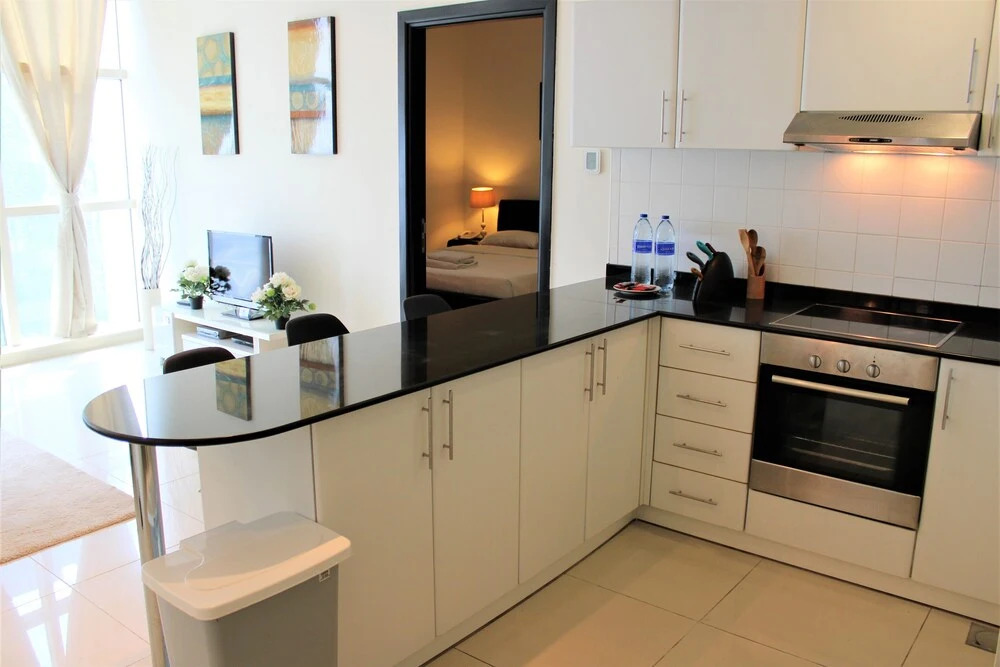 DRT- Modern 1 bedroom near Dubai metro