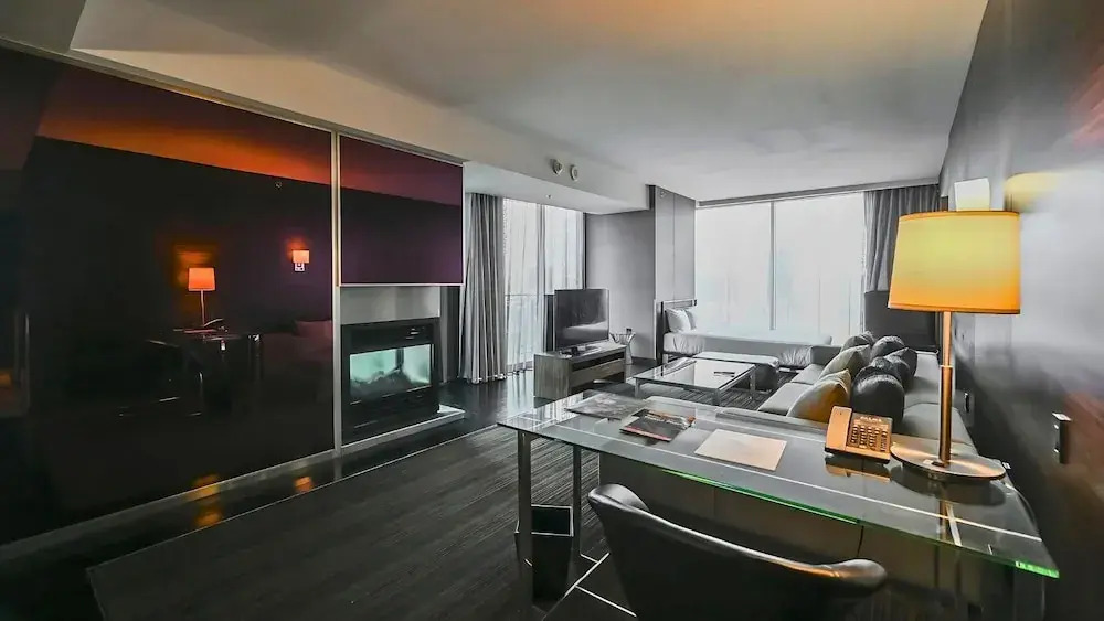1 Bedroom Balcony Collection Living Room & Jet Tub Bath - StripSuite Palms Place Hotel, Resort & Casino - NO RESORT FEE